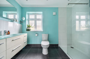 En suite- click for photo gallery
